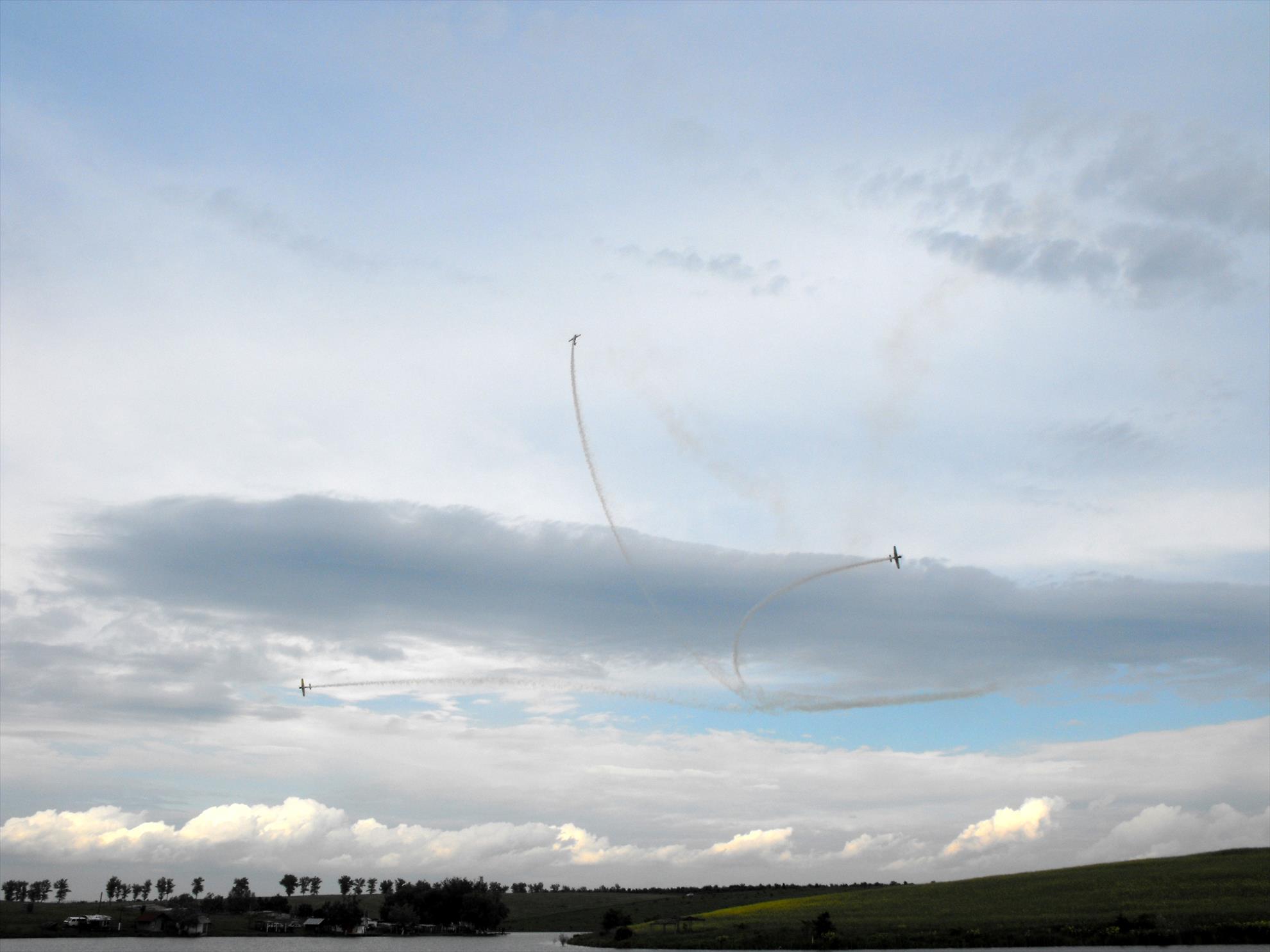 Greaca-9-11 mai Cupa Tarom-Iacarii acrobati